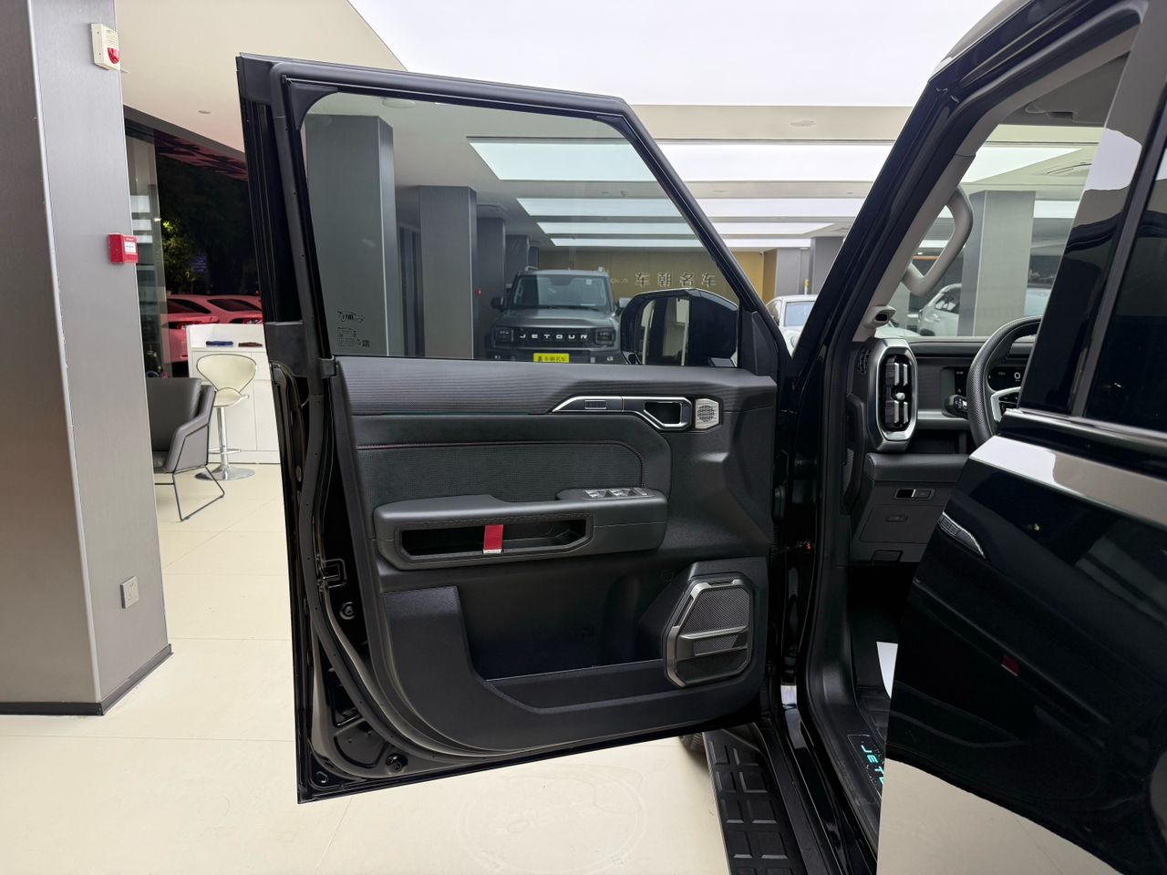Car image 6