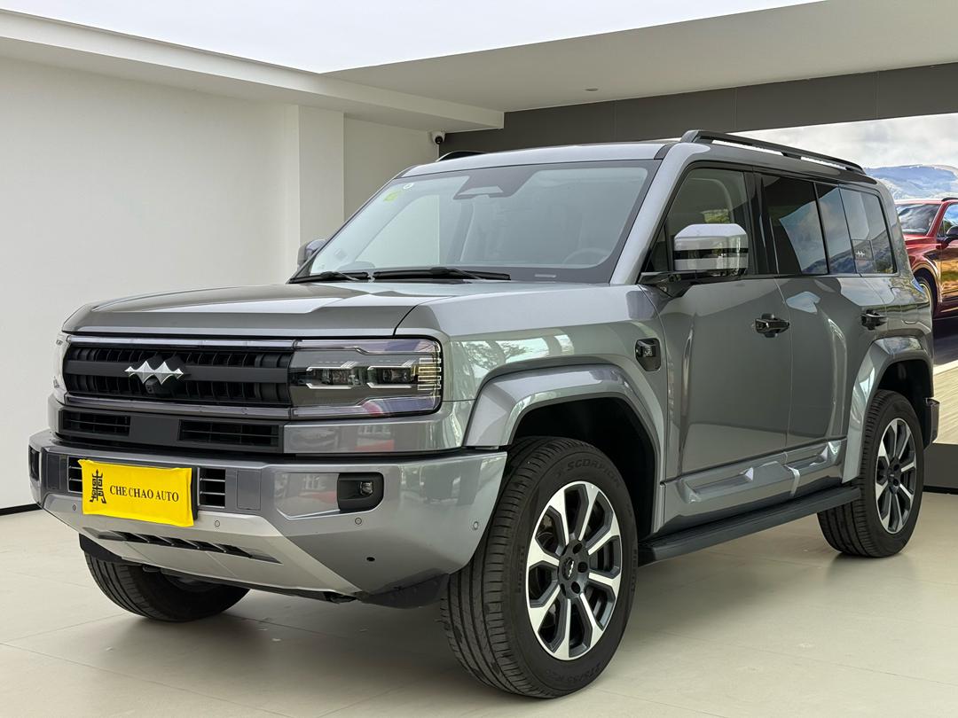 Car image 15